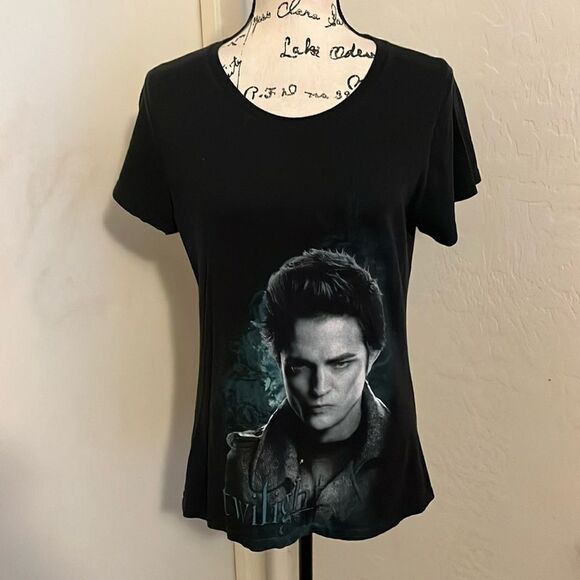 Tops - Twilight Edward Movie Black Pullover Graphic Shirt Casual Goth Vampire Emo